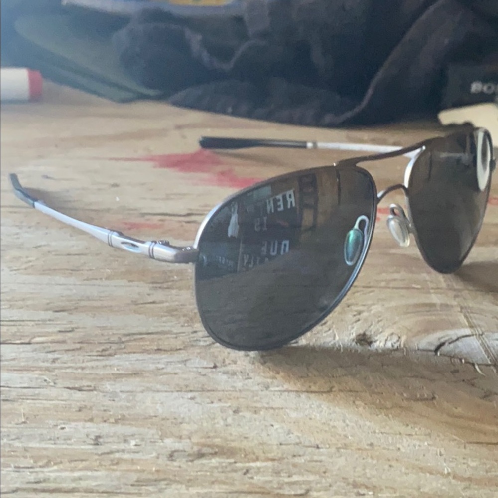 Oakley Aviators